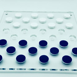 Game - checkers - blue and white