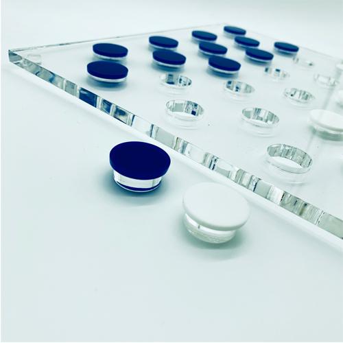 Game - checkers - blue and white