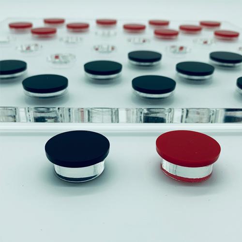 Game - checkers - blue and red