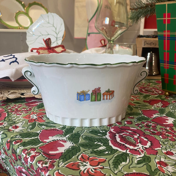 Christmas Tree with Presents Cachepot