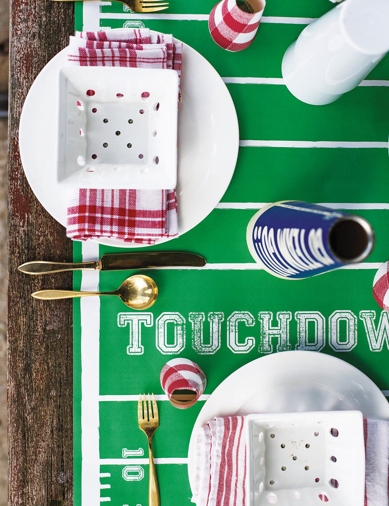 Hester & Cook Touchdown Paper Table Runner
