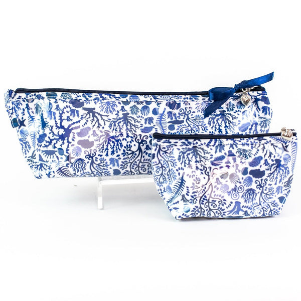 Blue Seashells Coated Travel Bags