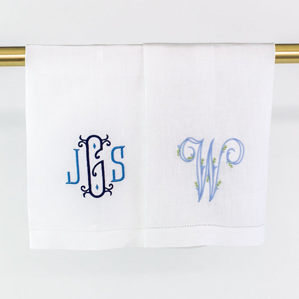 Monogrammed Classico Linen Guest Towel