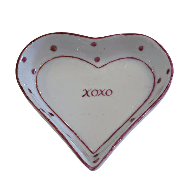 Hand painted heart xoxo dish